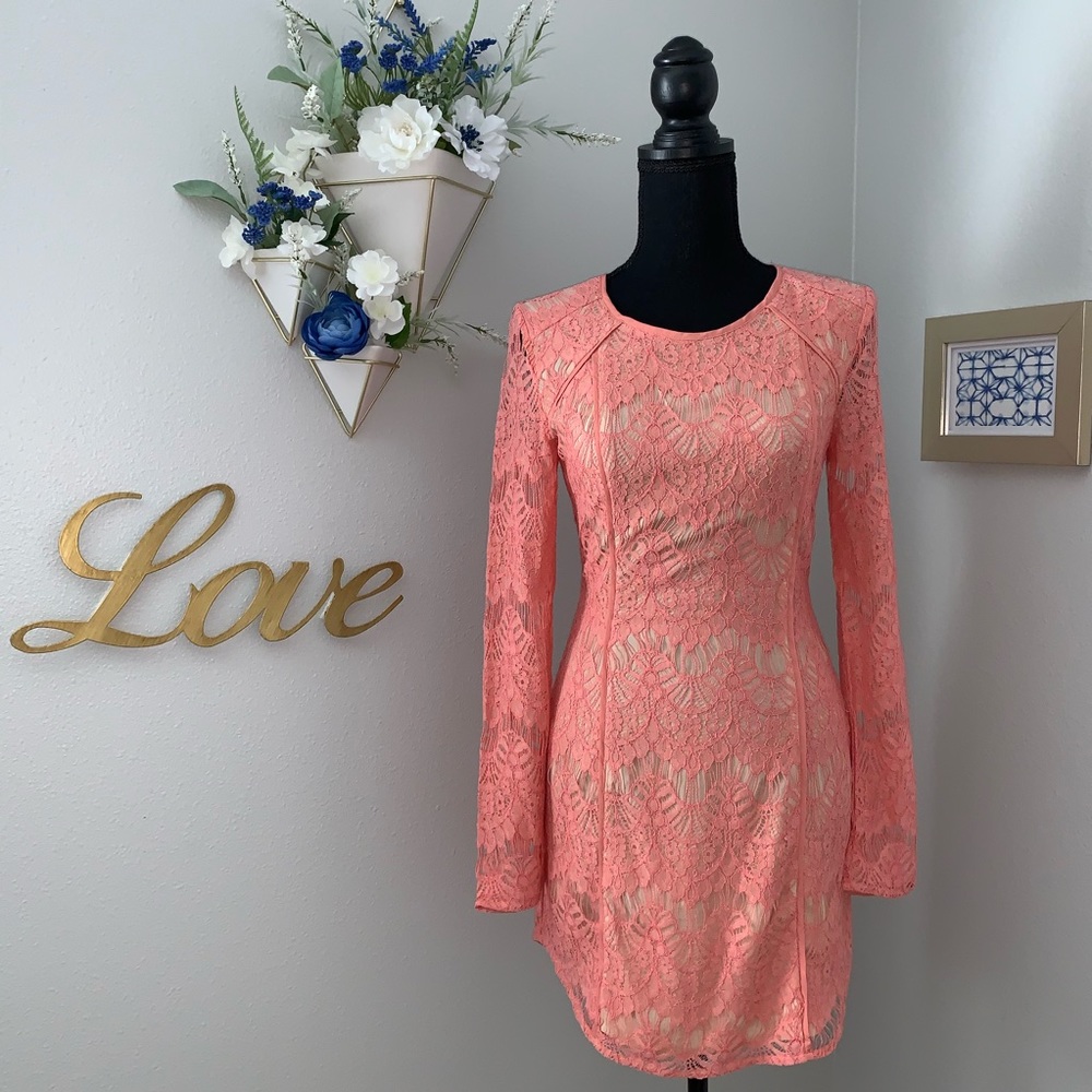 Coral lace dress. New.